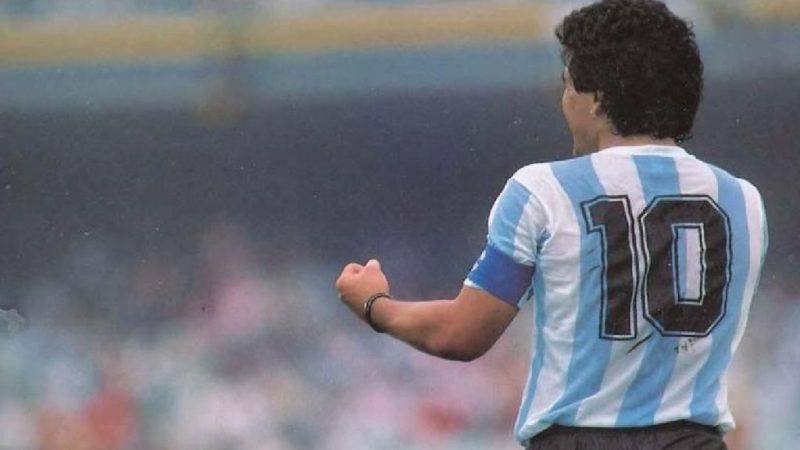 En mémoire de Diego Maradona