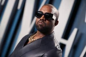 Kanye West : ses Nike Air Yeezy 1 usagées en vente à 1 million de dollars