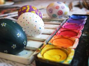 Déco œufs de Pâques DIY : 15 idées créatives