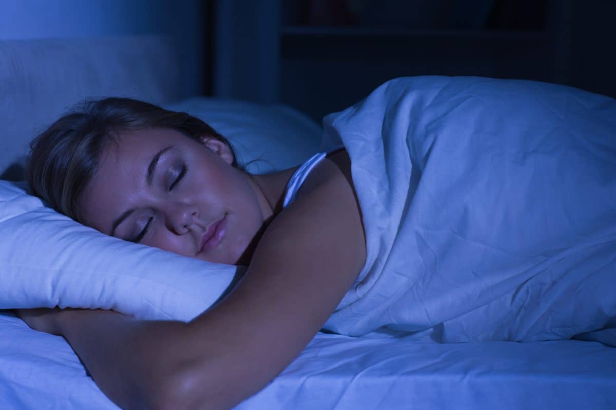 La canicule vous prive de sommeil Ces 5 astuces vont transformer votre nuit de cauchemar en rêve !
